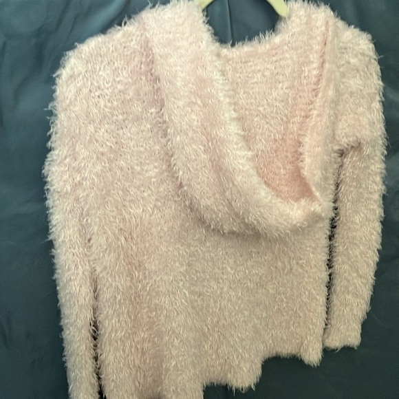 Abercrombie Kids: Pink fuzzy Sweater with metallic thread-hoodie- Girls Small - Picture 12 of 16